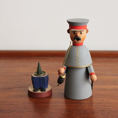 激安商品 ドイツ 木製人形 古い物 - 置物 - www.smithsfalls.ca