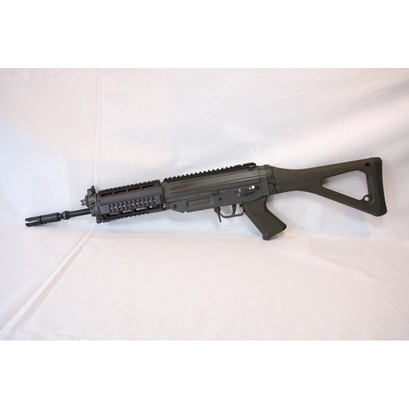 中古・特価品】G&G製 SIG553 ハンドガード交換済み - ミリタリーギアBLACKBURN