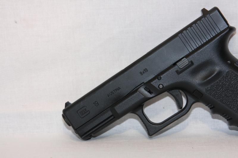 中古 特価品 東京マルイ製 グロック19 ミリタリーギア Blackburn ブラックバーン 中古 特価品 東京マルイ製 グロック19 ミリタリーギア Blackburn ブラックバーン