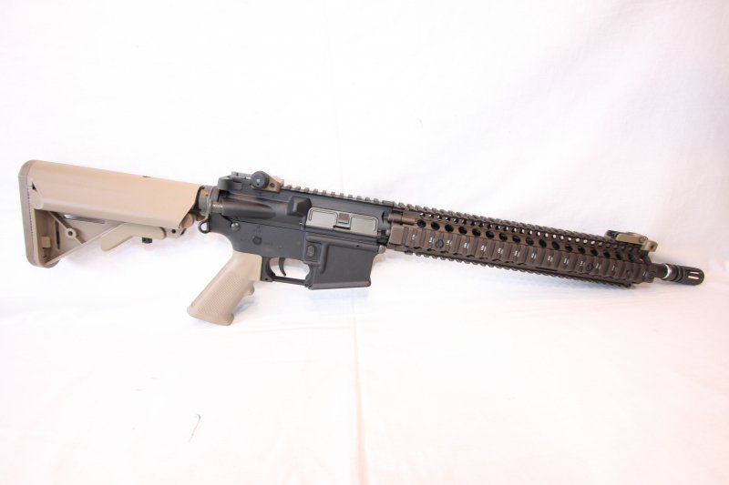 中古・特価品】VFC製 Colt M4A1 RIS2 SOPMOD BLOCK2 DE スタンダート電動ガン - ミリタリーギアBLACKBURN