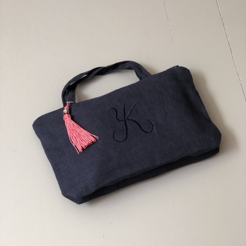 Lima Lounge Pouch Navy | スタイリッシュポーチ - リネンアンドデコール | LINEN & DECOR