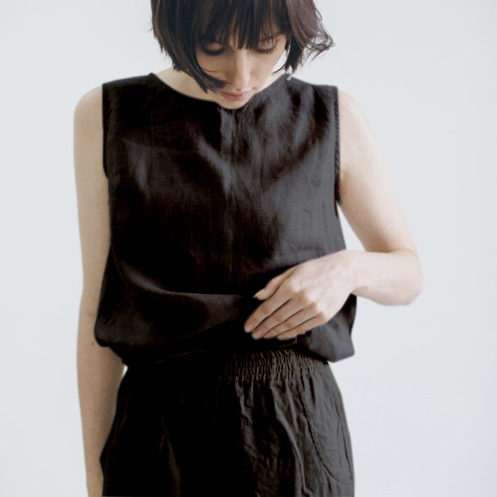 Luna Linen Top - Black - リネンアンドデコール | LINEN & DECOR