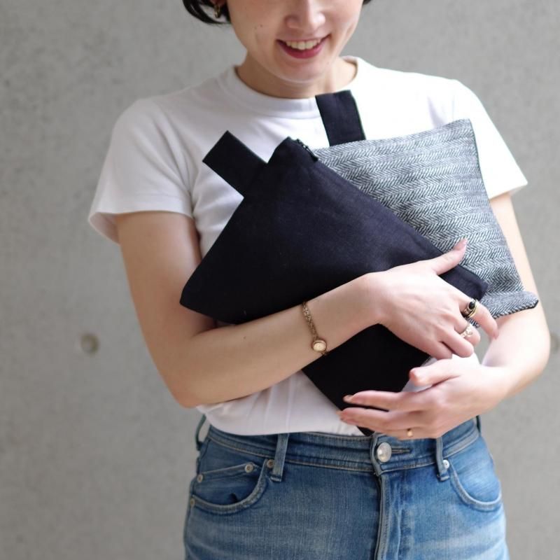 Bristol Flat Pouch L - Black