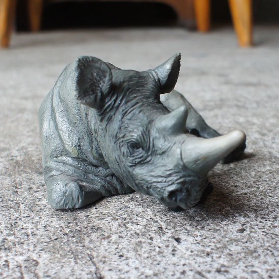 rhinoceros サイ 置物 