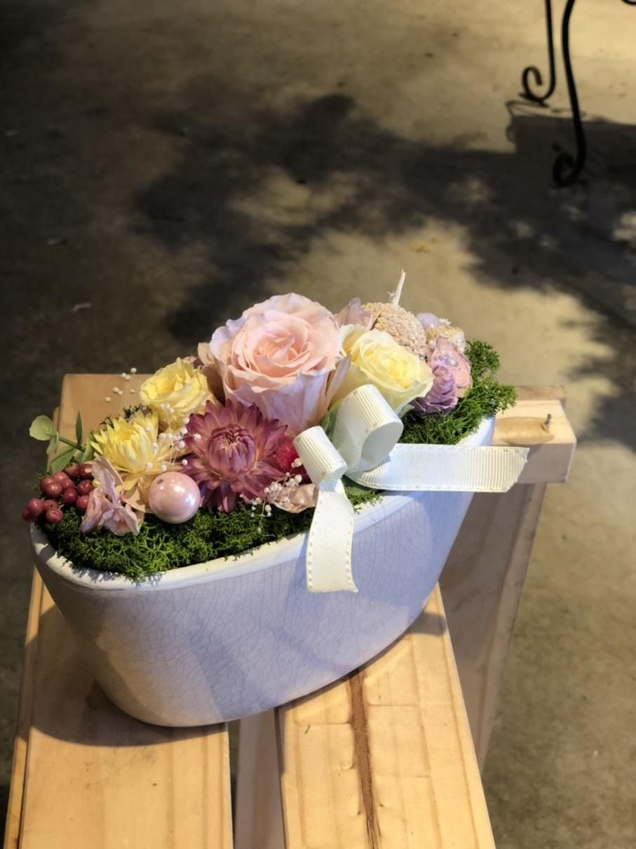 プリザーブドアレンジ ピンク 開店花 スタンド花なら用賀の花屋 Beone ベオーネ プリザーブドアレンジ ピンク 開店花 スタンド花なら用賀の花屋 Beone ベオーネ