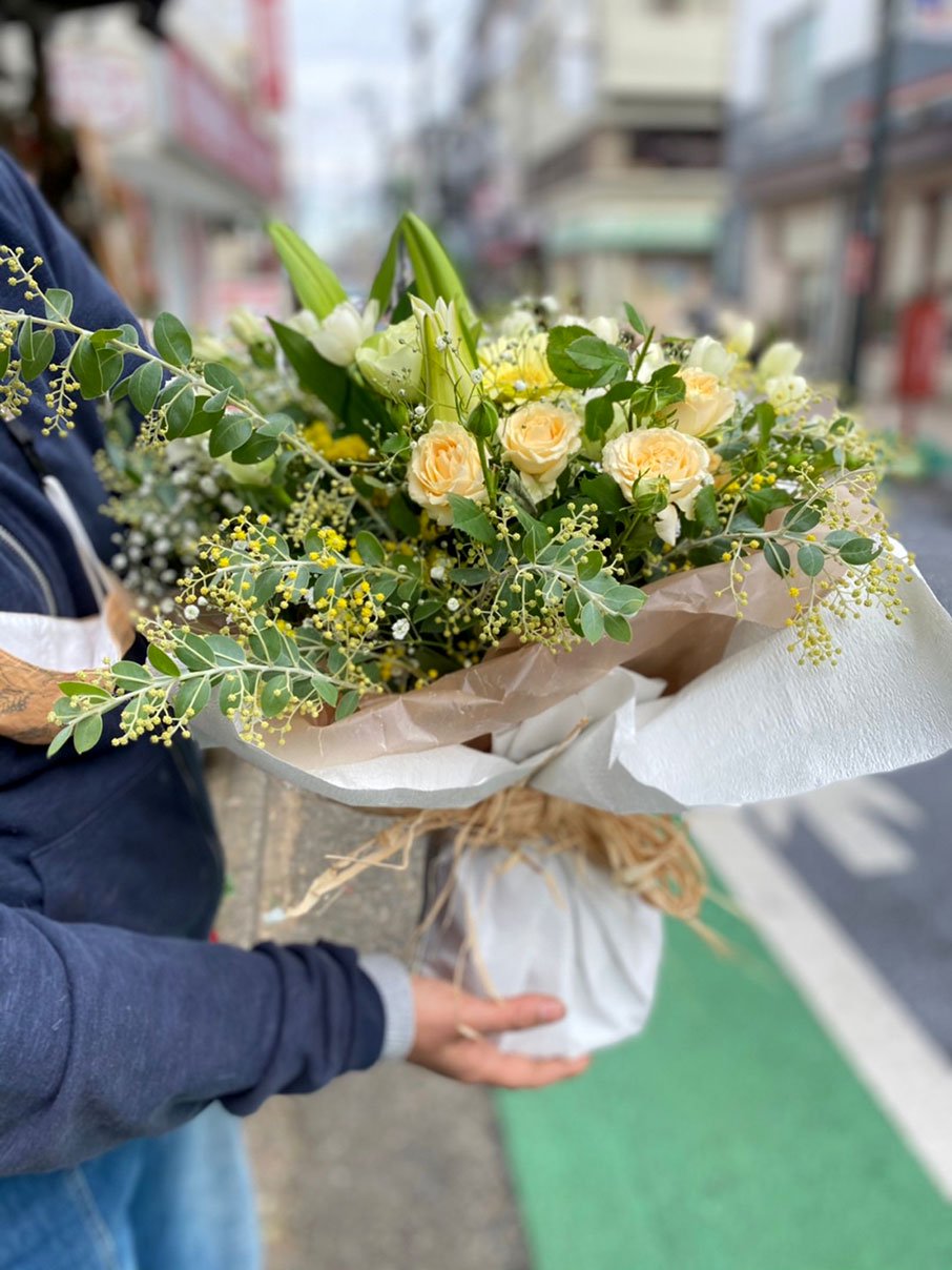 ポットブーケ「グリッター」（Lサイズ） - 開店花・スタンド花なら用賀の花屋 Beone(ベオーネ)