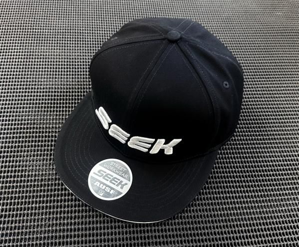 FLAT THIRTEEN 1st Logo Cap サイズL FLAT THIRTEEN 1st Logo Cap サイズL One Size Fits All Caps