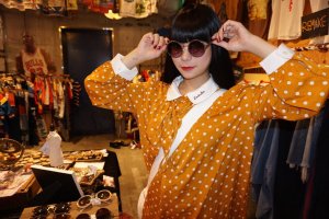 「Lucie,too×MOSHPIT」  ワンピース MUSTARD　DOT