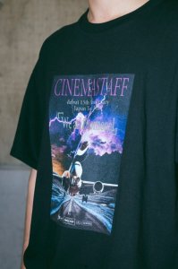 cinema staff / We are FNML Tシャツ