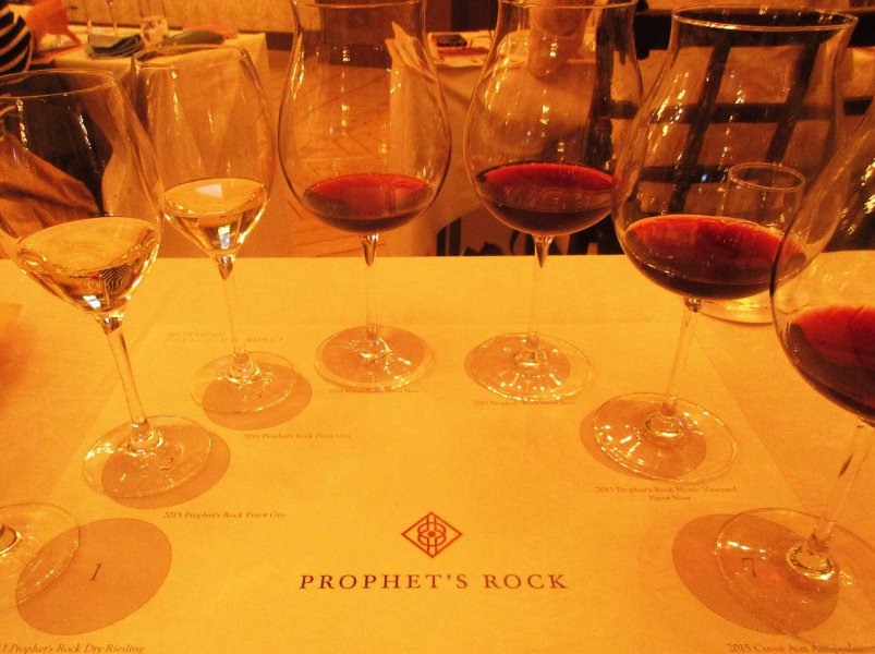 【過去記事】Prophet's RockのAntipode。ヴォギュエの醸造責任者がオタゴでワインを造ったら？（5/25）