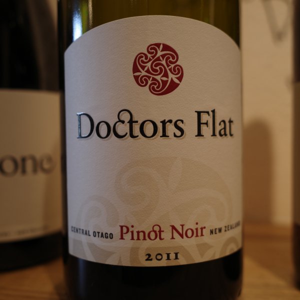 Doctors Flat Pinot Noir 2012
