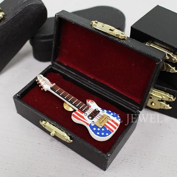 本物そっくり ミニチュアピンバッジ エレキギター Usa W4 D1 5 H10cm オシャレな輸入インテリア雑貨 輸入家具専門店el Jewelインテリア 本物そっくり ミニチュアピンバッジ エレキギター Usa W4 D1 5 H10cm オシャレな輸入インテリア雑貨 輸入家具専門店el Jewelインテリア
