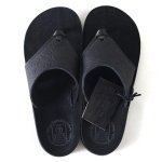<img class='new_mark_img1' src='https://img.shop-pro.jp/img/new/icons14.gif' style='border:none;display:inline;margin:0px;padding:0px;width:auto;' />THE SANDALMAN BEACH WIDE Made in USA - BLK サンダルマン