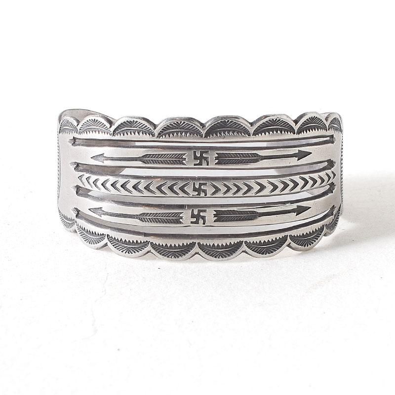 Vintage NAVAJO Silver Bangle 01 ヴィンテージ ナバホ 卍 