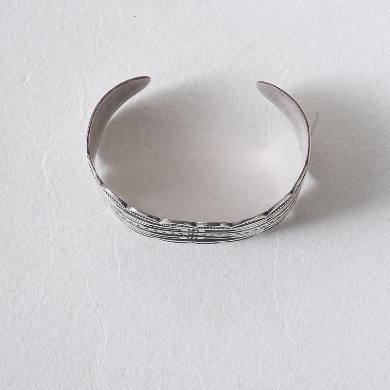 Vintage NAVAJO Silver Bangle 01 ヴィンテージ ナバホ 卍
