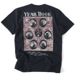 BY GLAD HAND バイ グラッド ハンド Tシャツ YEAR BOOKS - S/S T-SHIRTS BK