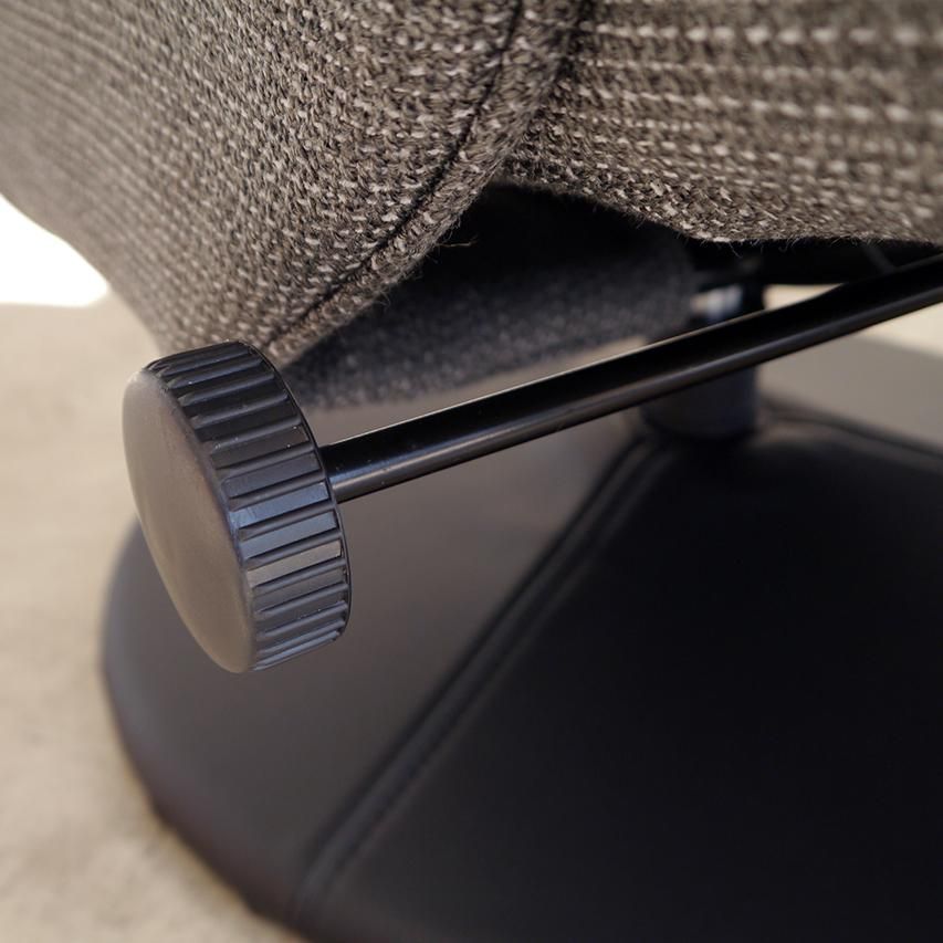 ガルト シミル リクライニングパーソナルチェア オットマン付き