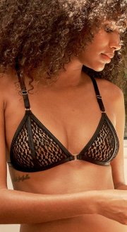 S-CM-MUSE LANA TRIANGLE BRA<img class='new_mark_img2' src='https://img.shop-pro.jp/img/new/icons5.gif' style='border:none;display:inline;margin:0px;padding:0px;width:auto;' />