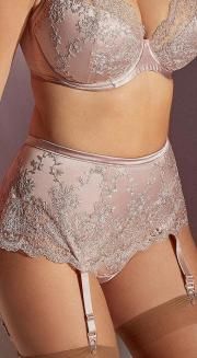 S-KH-GRACE SUSPENDER<img class='new_mark_img2' src='https://img.shop-pro.jp/img/new/icons5.gif' style='border:none;display:inline;margin:0px;padding:0px;width:auto;' />