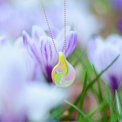 【sunny drop】ハンドメイド ガラス製ペンダント sunny drop】ハンドメイド ガラス製ペンダント
