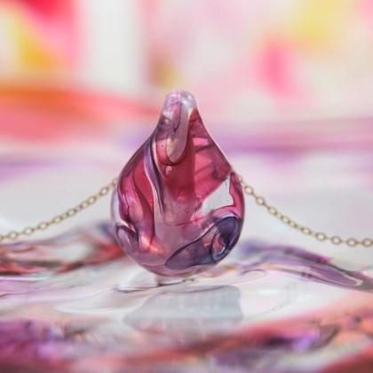 不透明の中の透明 – 浮遊」 - 幸愛硝子（ユキエガラス）: 小樽より