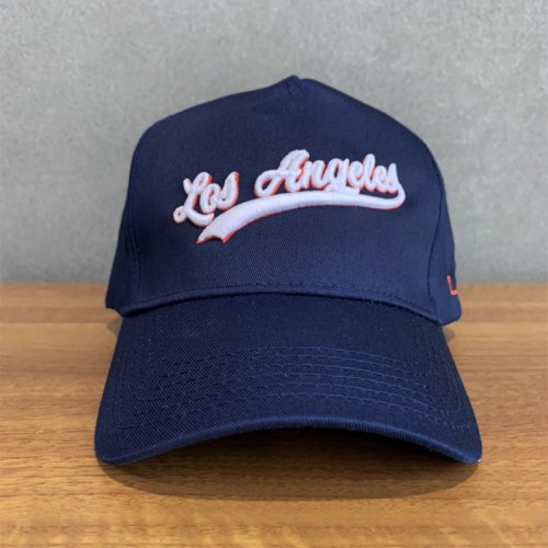 【EXCLUSIVE COLLECTION】【即お届け】【LIVE FIT】【LVFT】LA Cap（Navy/White）<img class='new_mark_img2' src='https://img.shop-pro.jp/img/new/icons7.gif' style='border:none;display:inline;margin:0px;padding:0px;width:auto;' />