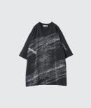 <img class='new_mark_img1' src='https://img.shop-pro.jp/img/new/icons1.gif' style='border:none;display:inline;margin:0px;padding:0px;width:auto;' />yoke/衼/ ABSTRACT PAINTED T-SHIRT