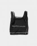 beautiful people / ビューティフルピープル / contour logo flip mesh bag