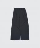 <img class='new_mark_img1' src='https://img.shop-pro.jp/img/new/icons1.gif' style='border:none;display:inline;margin:0px;padding:0px;width:auto;' />yoke / ヨーク / Wool Washer Twill 2pleated Wide-leg Easy Trousers